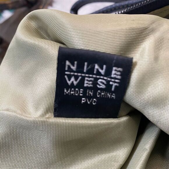 Nine West  Conversion Black Backpack & Purse Front Buckle Pocket - Picture 9 of 13